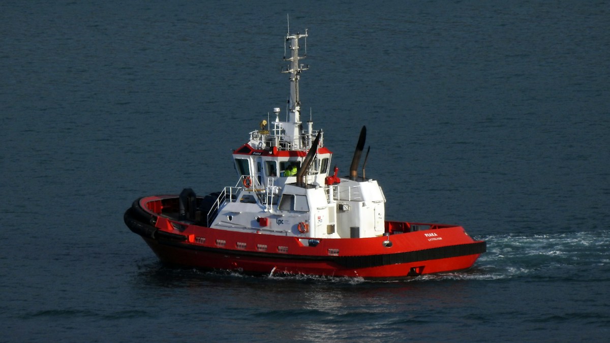 Vessel photo for West Coast Deck Space